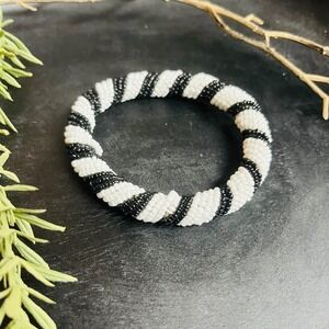 Vintage Black & White Seed Bead‎ Bangle | Chunky Retro Statement Bracelet